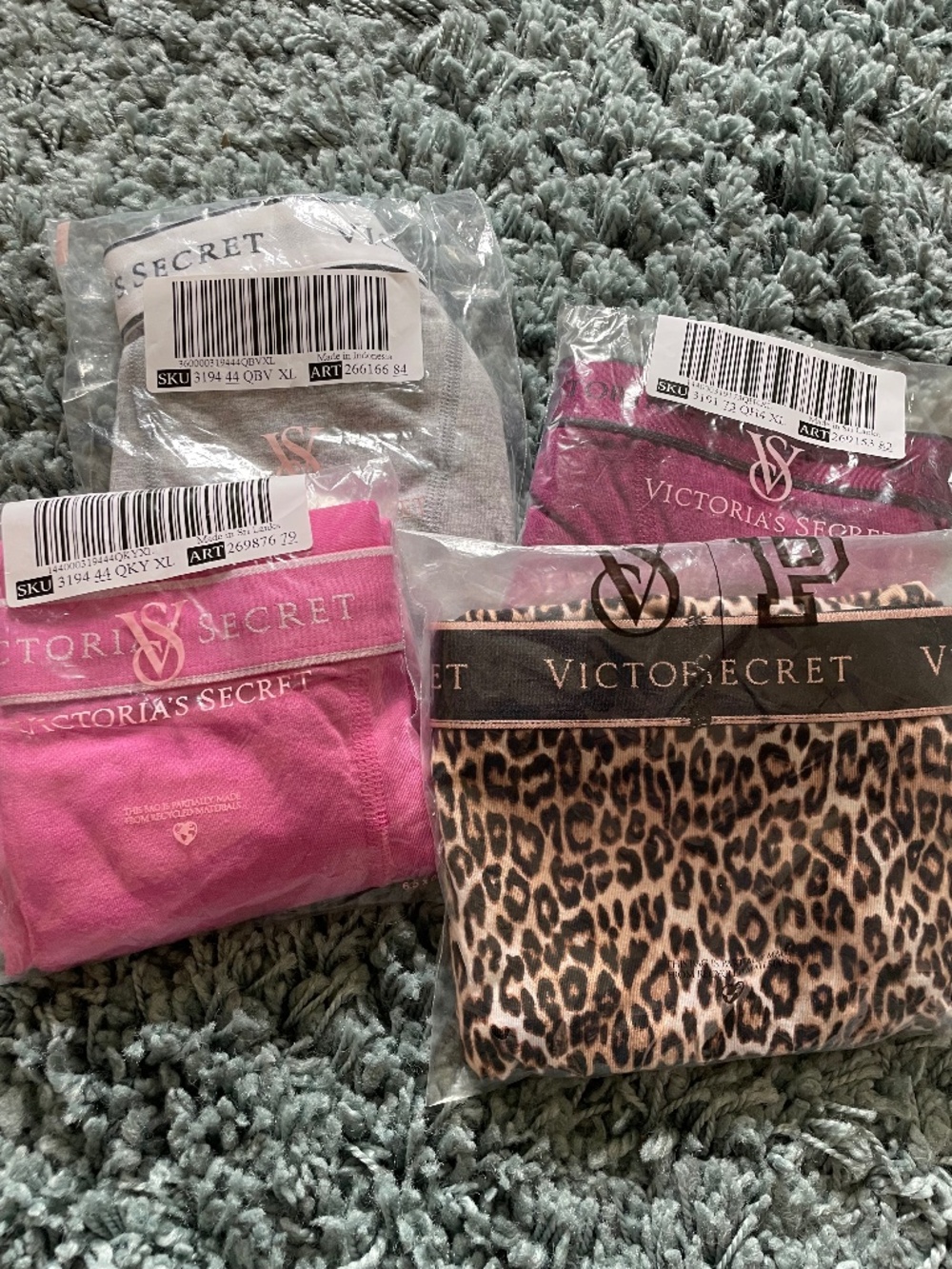 Victorias Secret boy shorts FOUR pairs! Sz. XL